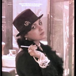 Meet your Posher, Chanelz